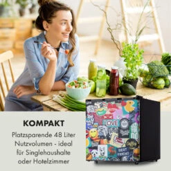 Cool Vibe 46+ Kühlschrank 46 Liter 1 Boden Stickerbomb-Style -Küchenmaschinen Verkäufe 10035253 de 0002 logo